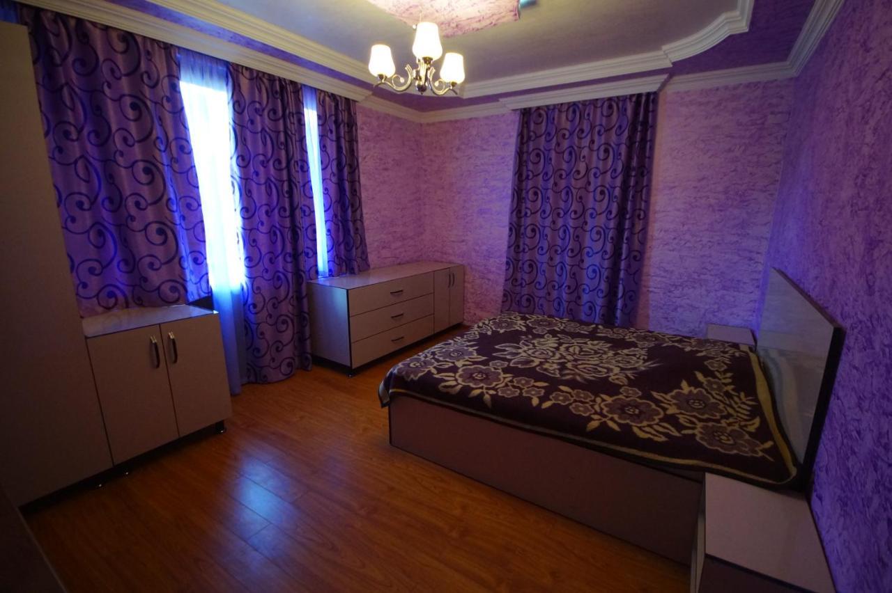Hotel Oasis Gasamania Batumi Habitación foto